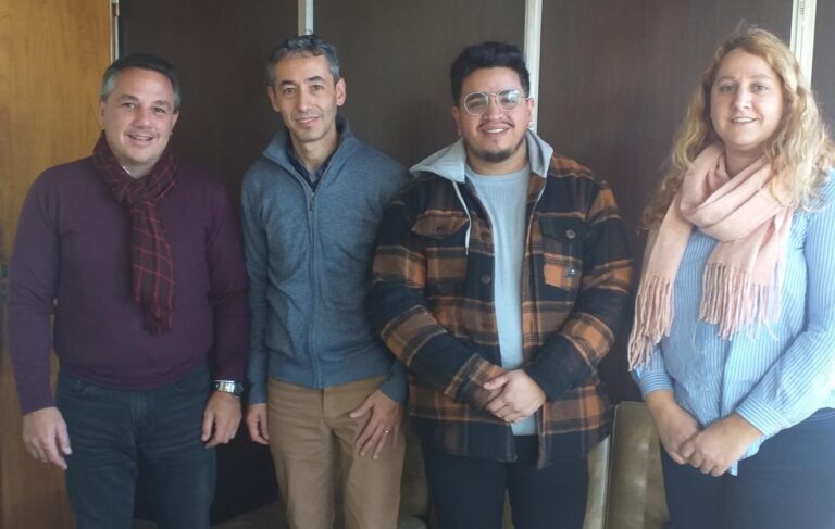 Miramar: Reunión con la directora de Obras Privadas y el Secretario de Planeamiento, Obras y Servicios