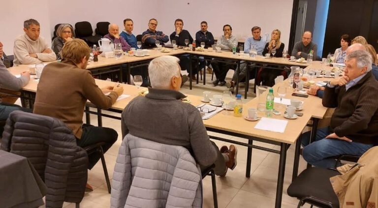 Reunión del Foro Sectorial de la Construcción con autoridades