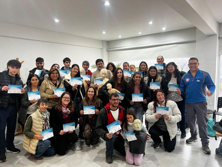 ¿Por qué es importante capacitarse en RCP, Primeros Auxilios y uso del DEA?